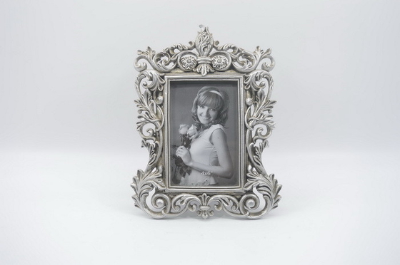 Vintage gold resin picture frame, intricate Baroque style, Ta